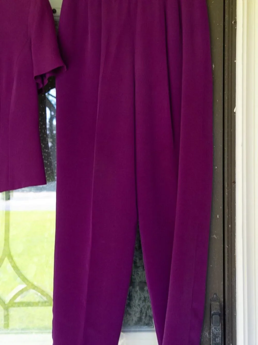 Vintage Maggy London 3-Piece Pantsuit Set with Matching Floral Scarf - 8P